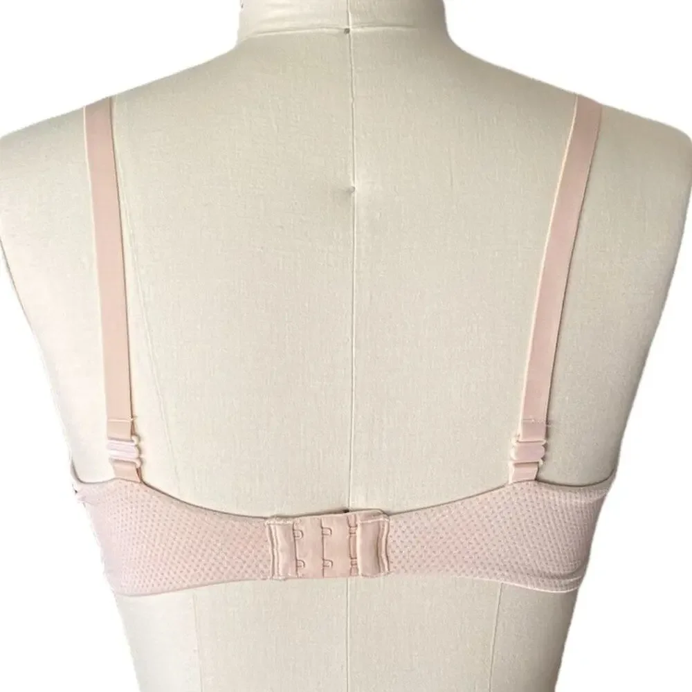 FRUIT OF THE LOOM Ladies Cream Colored BRA ~ Women's Misses Size 40D ~ NWOT